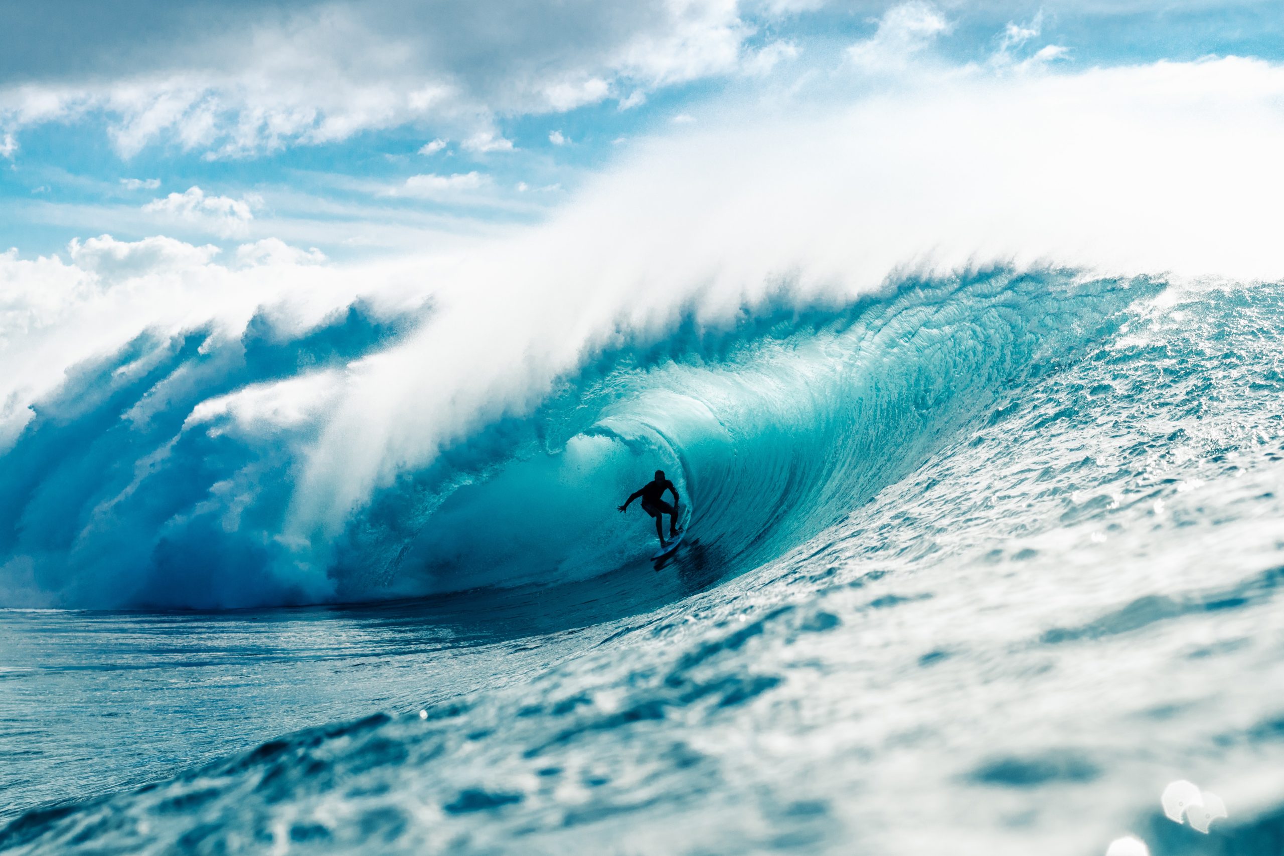 Lessons on Effective Negotiation from the Quest for a Giant Wave